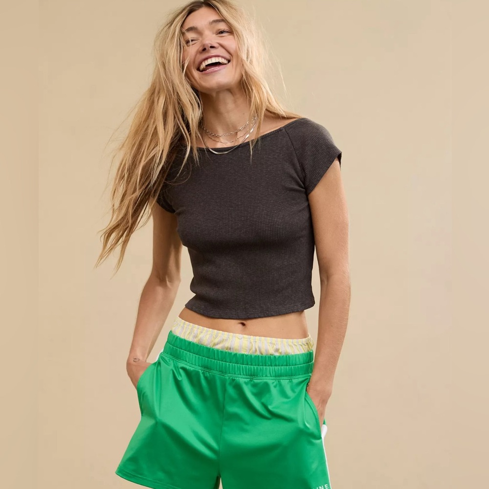 (#63)AERIE Ribbed Open Back T-Shirt